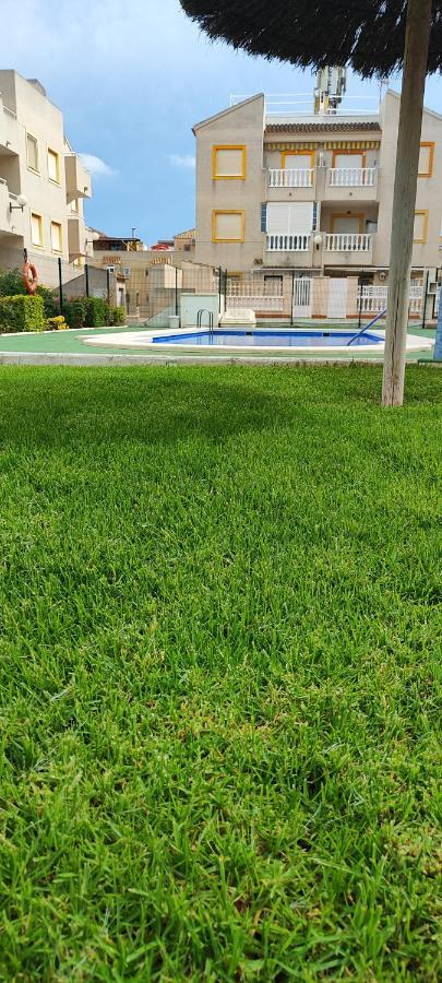 شقة Parque Aromatico Con Dos Piscinas تورّيفيِخا المظهر الخارجي الصورة